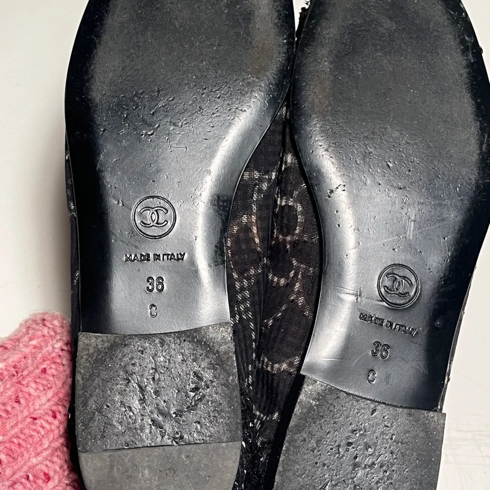 CHANEL Black Lace Bow Flats
